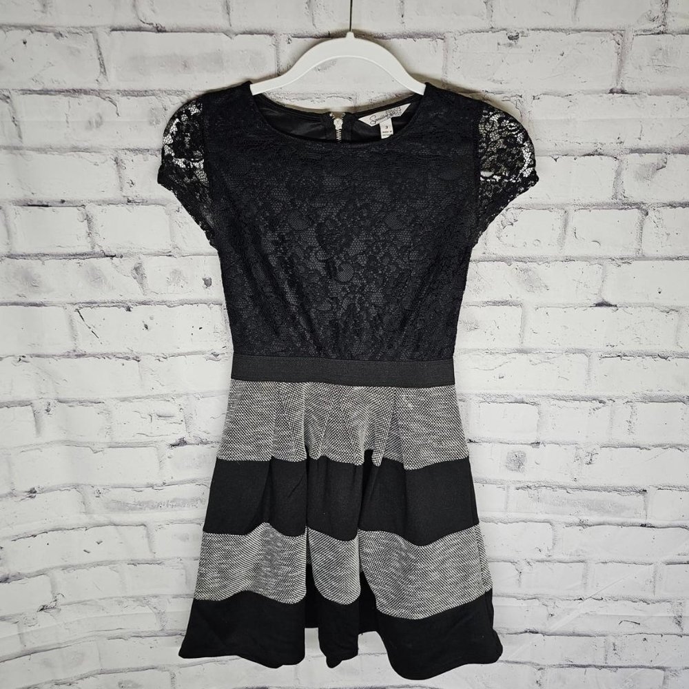 Juniors Dress with Black Lace Top
